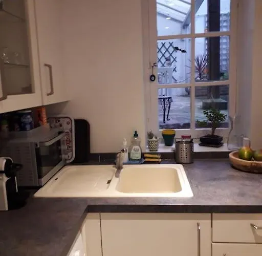 Διαμέρισμα Comme Maison, Duplex Terrasse Hypercentre De Trouville-sur-Mer